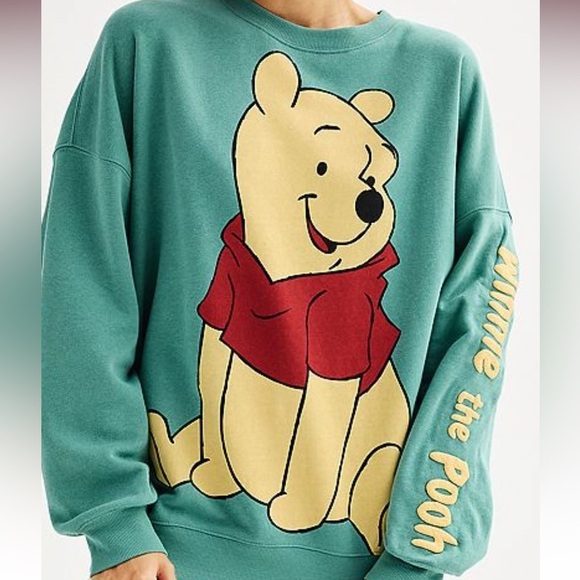 🆕 Disney’s Winnie the Pooh Sweatshirt Green Size XS - Picture 2 of 11